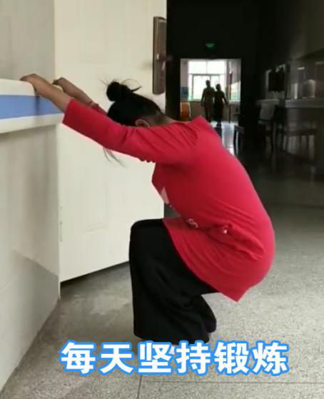 13歲女孩自幼患“腦癱”，行動(dòng)受阻，經(jīng)系統(tǒng)康復(fù)治療能獨(dú)立步行！